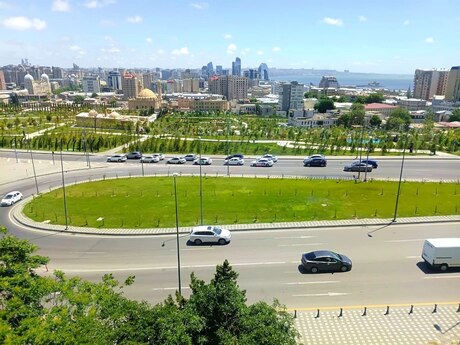 3 otaqlı köhnə tikili - Elmlər Akademiyası m. - 85.5 m²