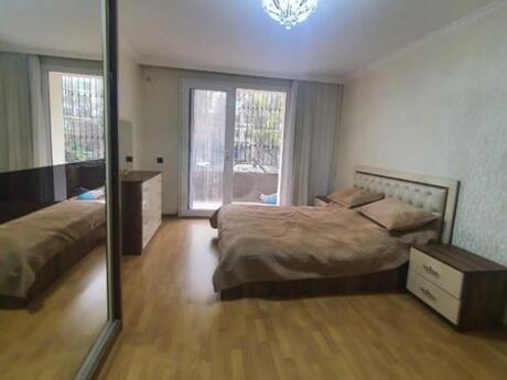 3 otaqlı mənzil, 80 m², İnşaatçılar: 222 000 ₼ 4
