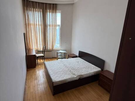 4 otaqlı yeni tikili - Nizami m. - 120 m²