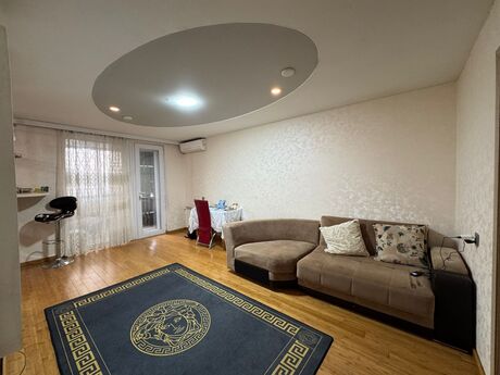 3 otaqlı köhnə tikili - Elmlər Akademiyası m. - 75 m²