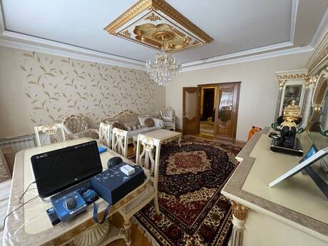 Объявление №6205441 - Баку, м. Шах Исмаил Хатаи, 3-комн., 140 м², 2/16 этаж