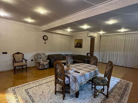 4-комнатная квартира, 235 м², Nizami: 548 000 ₼ 2