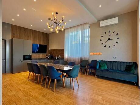 7 otaqlı həyət evi/bağ evi - Şüvəlan q. - 600 m²