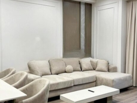 Kirayə 3 otaqlı mənzil, 140 m², Ağ şəhər: 3 000 ₼/ay 2