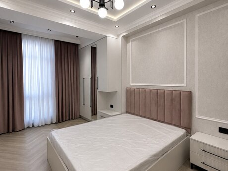 Аренда: 2-комнатная квартира, 80 м², London Evləri: 1 300 ₼/мес 2