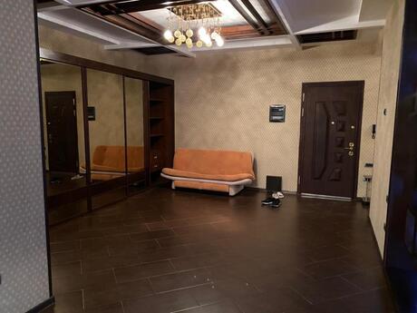Kirayə 4 otaqlı mənzil, 210 m², Elmlər Akademiyası: 1 500 ₼/ay 3