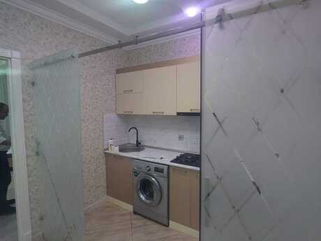 Аренда: 2-комнатная квартира, 79 м², Həzi Aslanov: 700 ₼/мес 3