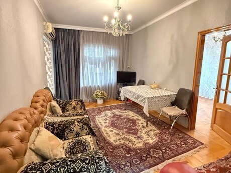 5 otaqlı mənzil, 120 m², Nərimanov: 350 000 ₼ 5