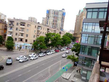 Объявление №6205986 - Баку, м. Элмляр Академиясы, 2-комн., 50 м², 5/5 этаж