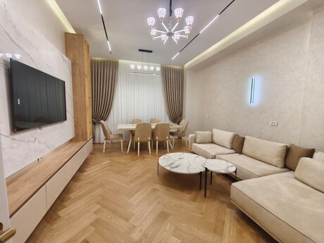 Elan №6206004 - Bakı, Ağ şəhər q., 3 otaqlı, 140 m², 5/7 mərtəbə