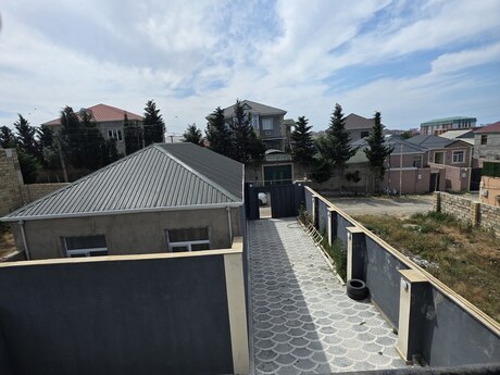 6 otaqlı həyət evi/bağ evi - Masazır q. - 180 m²