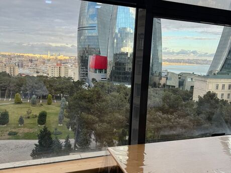3 otaqlı köhnə tikili - Badamdar q. - 75 m²