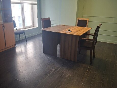 1 otaqlı ofis - Nəriman Nərimanov m. - 25 m²