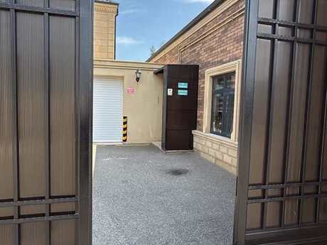 5 otaqlı həyət evi/bağ evi - Şüvəlan q. - 200 m²