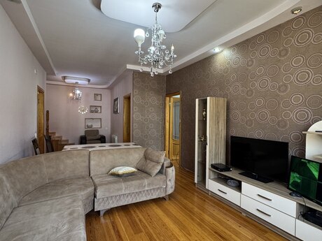 5-room house for sale in Badamdar, 345 m², 460 000 AZN, photo 4 / 12