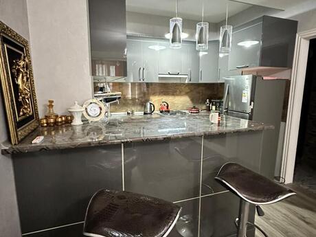 2-комн. новостройка - Хатаинский р. - 60 м²