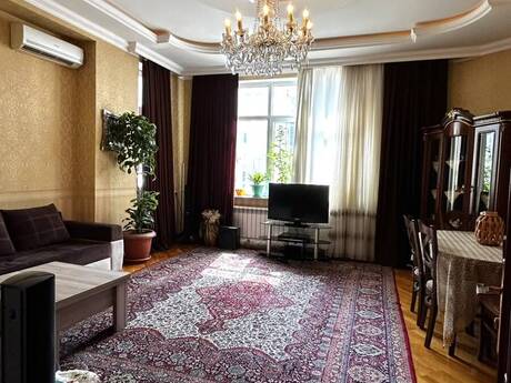 Elan №6206565 - Bakı, Elmlər Akademiyası m., 3 otaqlı, 105 m², 11/18 mərtəbə