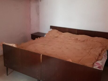 4 otaqlı köhnə tikili - Elmlər Akademiyası m. - 110 m²