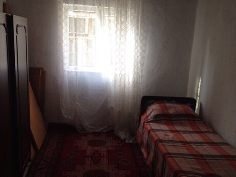 4 otaqlı köhnə tikili - Elmlər Akademiyası m. - 110 m²