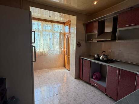 3-комн. вторичка - м. Ази Асланов - 80 м²