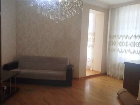 Elan №6206833 - Bakı, Nəsimi r., 3 otaqlı, 70 m², 2/2 mərtəbə
