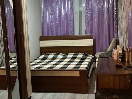 2 otaqlı köhnə tikili - Neftçilər m. - 55 m²