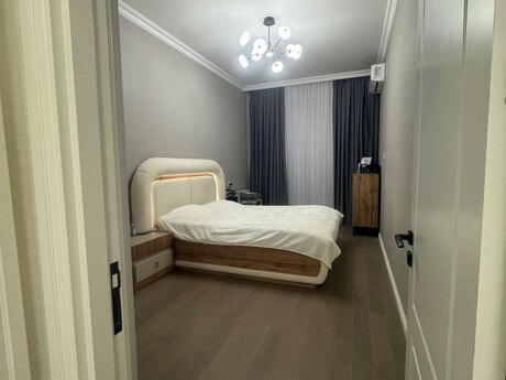 Elan №6206861 - Bakı, 8 Noyabr m., 3 otaqlı, 70 m², 3/20 mərtəbə