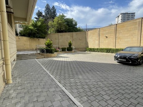 4 otaqlı mənzil, 188 m², Gənclik: 506 250 ₼ 5
