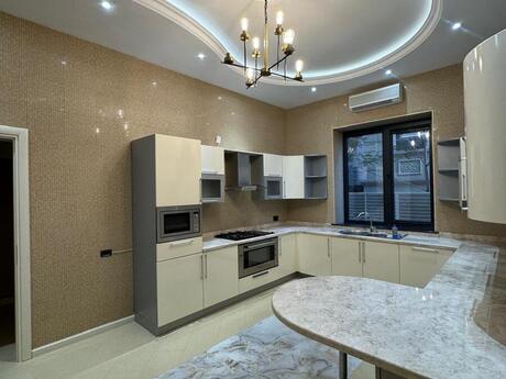 10 otaqlı həyət evi, 540 m², Elmlər Akademiyası: 5 000 000 ₼ 5