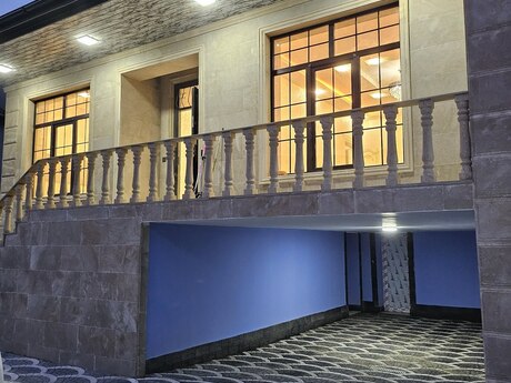 6 otaqlı həyət evi/bağ evi - Mehdiabad q. - 230 m²