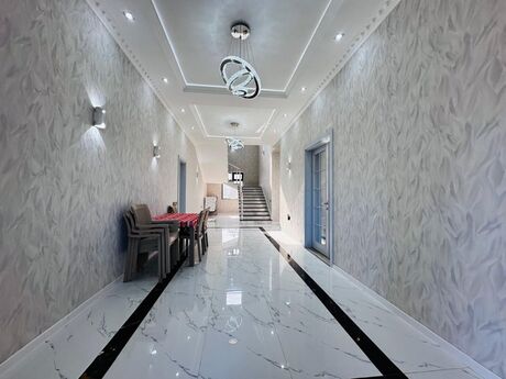 4-комн. дом/дача - пос. Нардаран - 400 м²