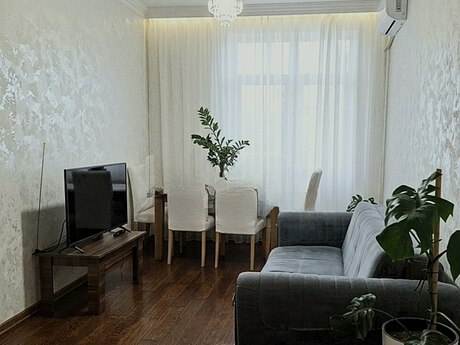 Elan №6207499 - Bakı, İnşaatçılar m., 2 otaqlı, 80 m², 15/18 mərtəbə