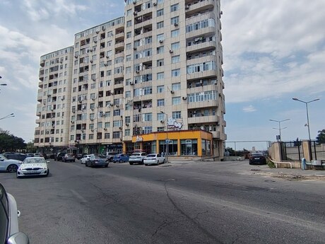 м. Кара Караев