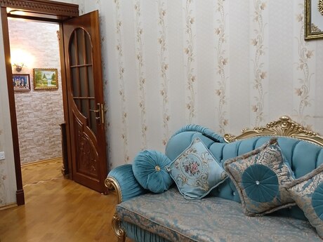 4 otaqlı köhnə tikili - Əhmədli q. - 86 m²