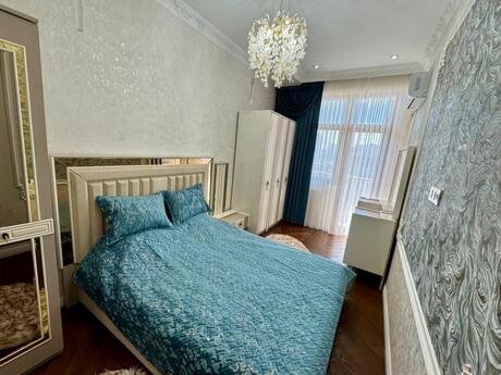 Elan №6207797 - Bakı, Şah İsmayıl Xətai m., 2 otaqlı, 70 m², 11/18 mərtəbə