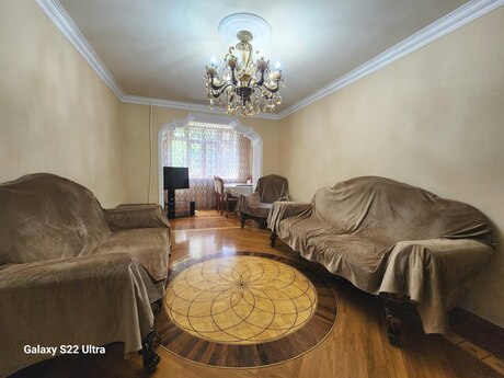 4 otaqlı mənzil, 100 m², Neftçilər: 250 000 ₼ 2