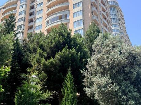 Elan №6207951 - Bakı, Elmlər Akademiyası m., 5 otaqlı, 206 m², 13/17 mərtəbə