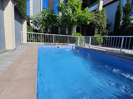 5 otaqlı həyət evi/bağ evi - İsmayıllı - 180 m²