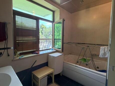 2 otaqlı köhnə tikili - Nəriman Nərimanov m. - 90 m²