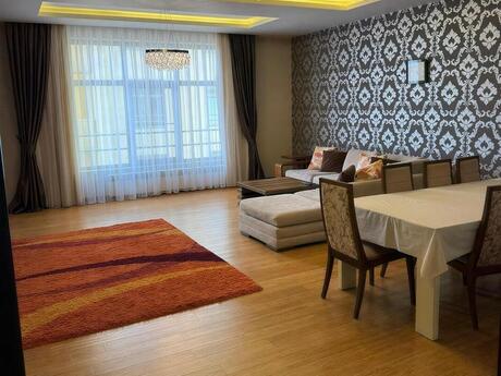 Kirayə 3 otaqlı mənzil, 160 m², Nizami: 1 700 ₼/ay 2