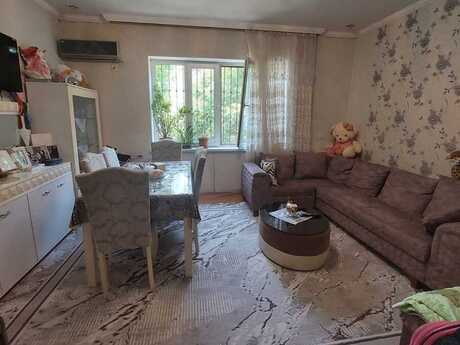 3 otaqlı köhnə tikili - 28 May m. - 80 m²