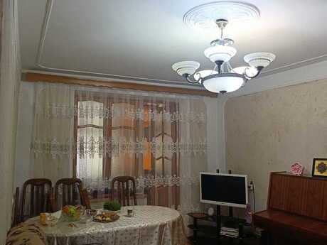 Elan №6208319 - Bakı, Abşeron r., 3 otaqlı, 59 m², 1/5 mərtəbə