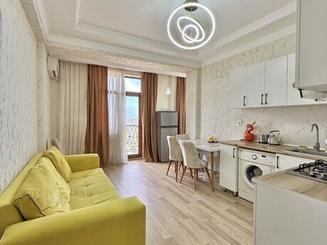 Elan №6208518 - Bakı, Yeni Yasamal q., 2 otaqlı, 72 m², 14/18 mərtəbə
