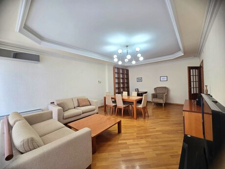Elan №6204084 - Bakı, İçəri Şəhər m., 3 otaqlı, 145 m², 6/17 mərtəbə