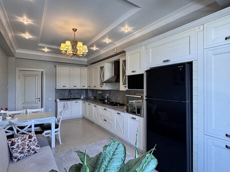 3 otaqlı mənzil, 175 m², Nizami: 650 000 ₼ 5