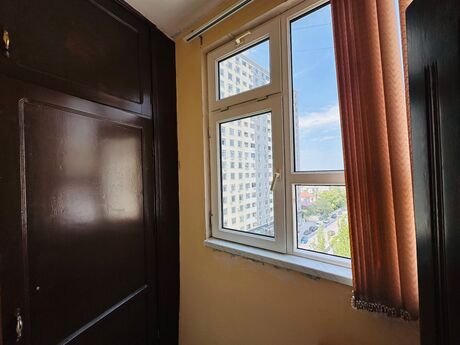 2-комн. вторичка - м. Мемар Аджеми - 70 м²