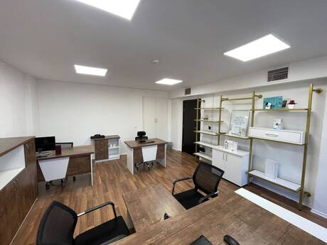 1 otaqlı ofis - Nərimanov r. - 30 m²