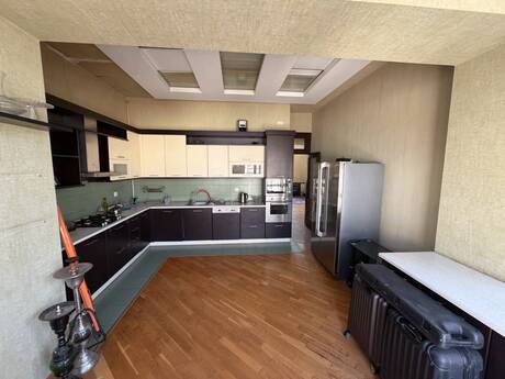 4 otaqlı mənzil, 100 m², Sahil: 425 000 ₼ 4