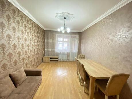 2 otaqlı köhnə tikili - Memar Əcəmi m. - 55 m²