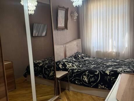 Elan №6209098 - Bakı, Memar Əcəmi m., 3 otaqlı, 65 m², 2/5 mərtəbə